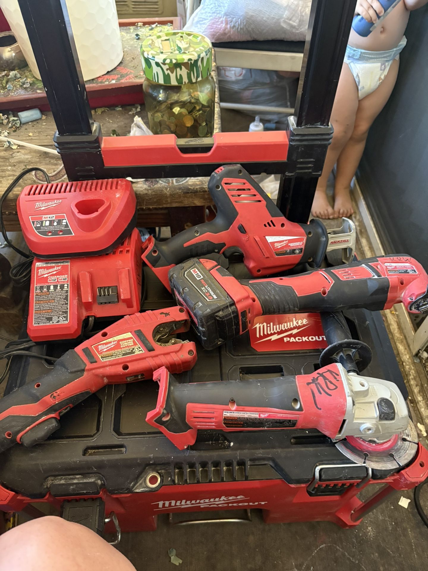 Milwaukee Cordless Power Tools, Batteries & Chargers