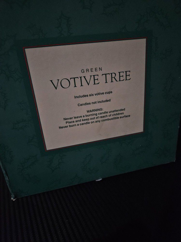GREEN  Votive Tree