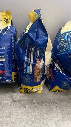 Blue Buffalo Life Protection Formula Adult Dog Food – 38 lbs
