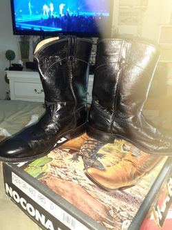 Men's Dan Post Cowboy Boots