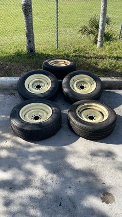 (3) 215/70/R17 Rims And Tires $120 OBO