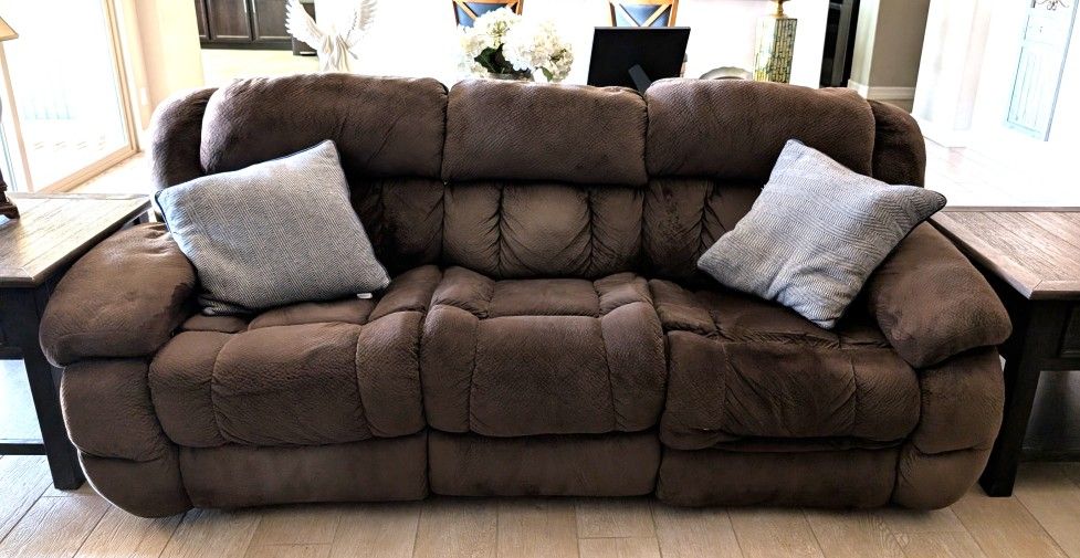 Reclining couch