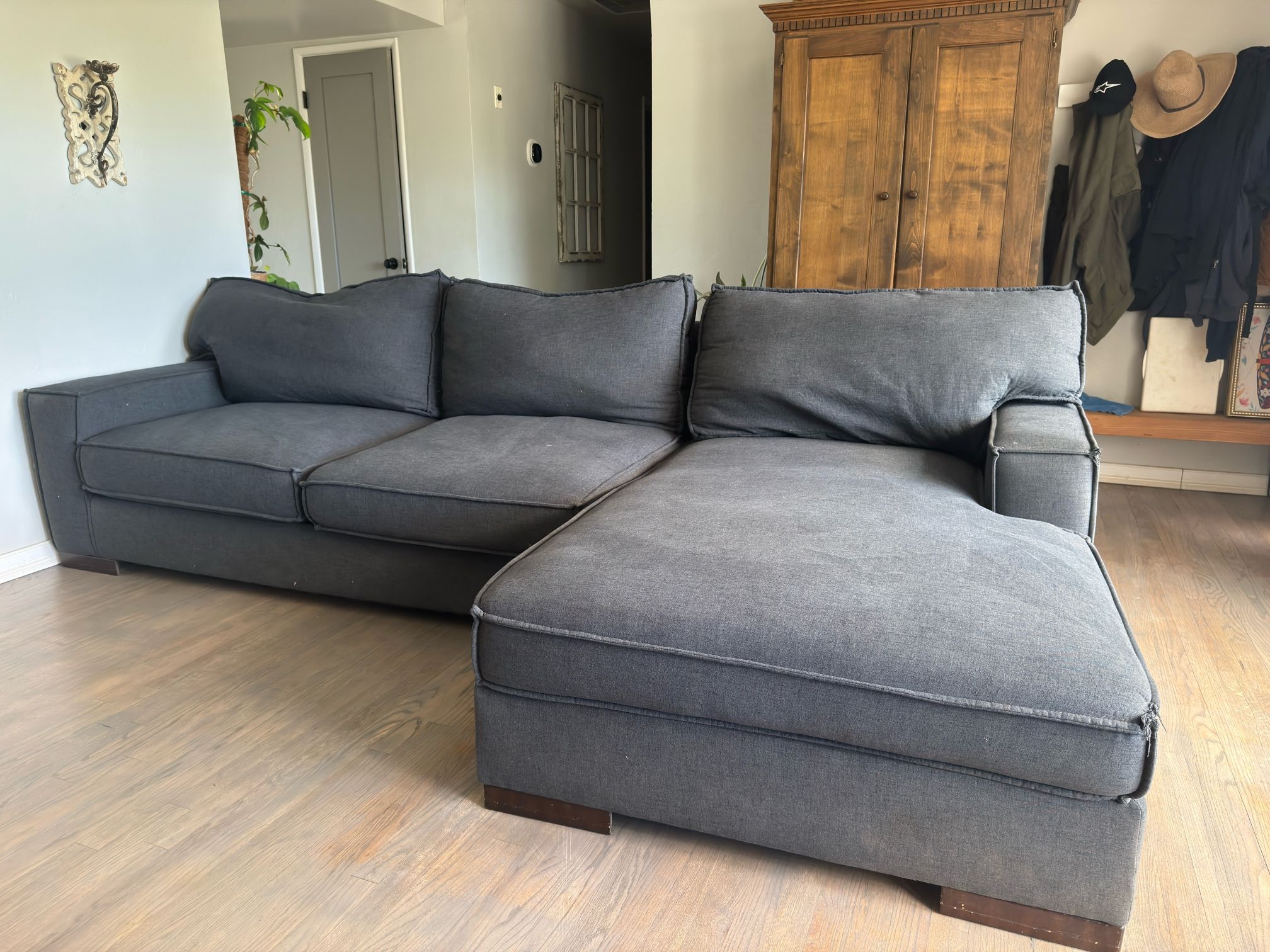 Sectional Sofa