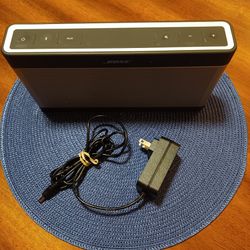 Bose Soundlink 3 With Charger 