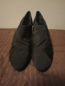 Impo Black 3" Heels Sz 6.5 $10 MPU SERIOUS INQUIRIES ONLY