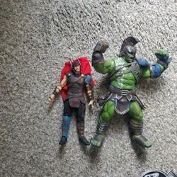 Mezco One 12 Thor Ragnorak 