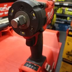 MILWAUKEE M18 FUEL BRUSHLESS 1/2" COMPACT- SQUARE RING IMPACT WRENCH.  TOOL ONLY 