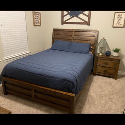 Queen Bedroom Set 