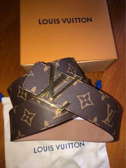 Authentic Women's Louis Vuitton Belt Pink/Brown Reversible LV for Sale in  Brooklyn, NY - OfferUp
