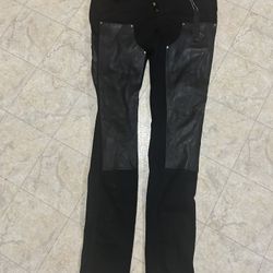 AMIRI JEANS- BLACK AMIRI JEANS LEATHER PATCHES
