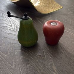 Salt & Pepper Shakers