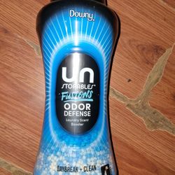Downy Unstoppables 24oz 