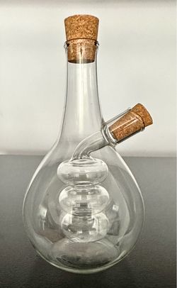 *** UNIQUE OIL and VINEGAR DISPENSER/CRUET ***