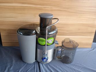 Hamilton Beach Juicer with Easy Sweep Cleaning Tool