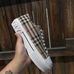 Burberry Chuck N Suede sneakers 