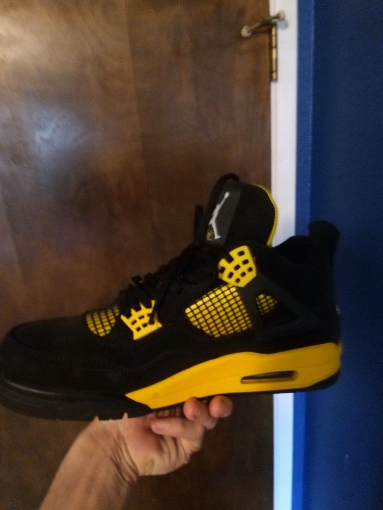 Jordan 4