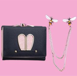 Best women gift wallet +Brooch