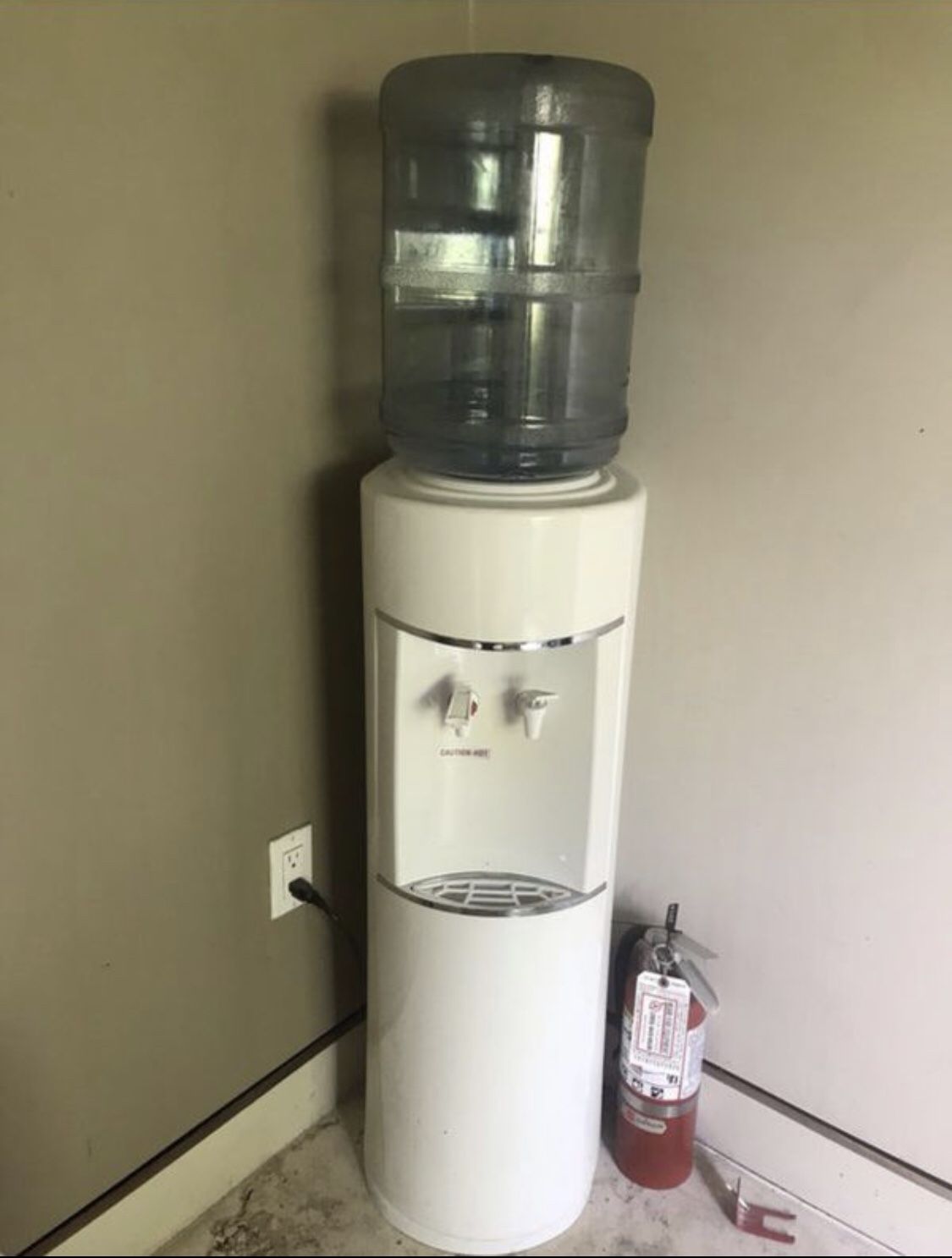 Water Dispenser Hot & Cold