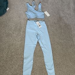 Fabletics size medium workout pant and small sport bra