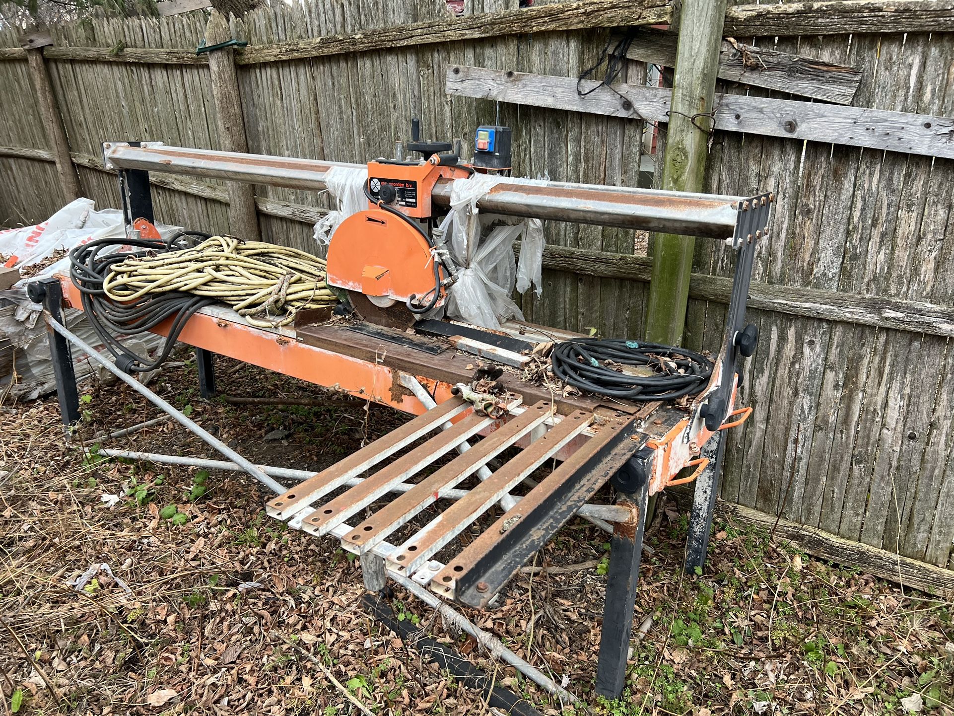 Stone Table Saw for Sale in Vernon Hills, IL OfferUp