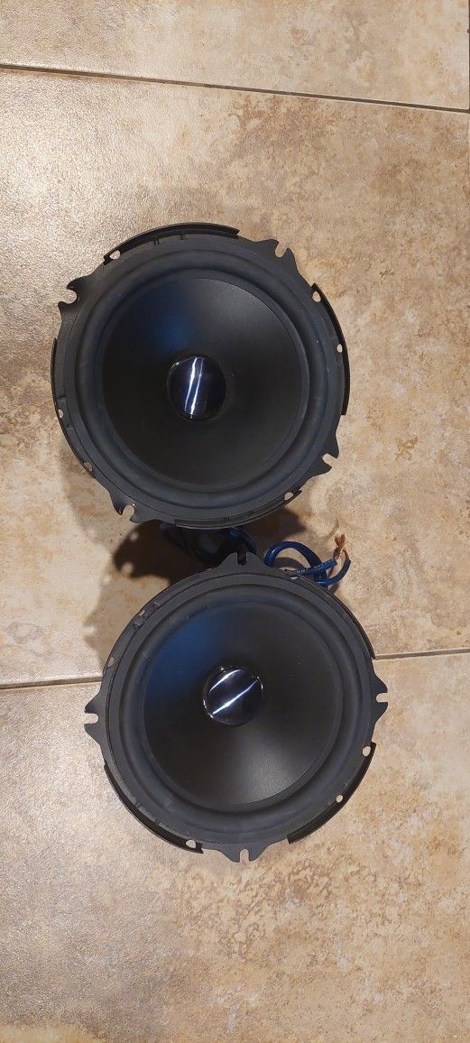 (2) Car Stereo Door Speakers. 5 Inch Tested $25