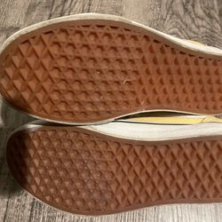 Vans, pastel yellow/white size 6 women’s