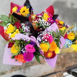 Floral Bouquets For Sale