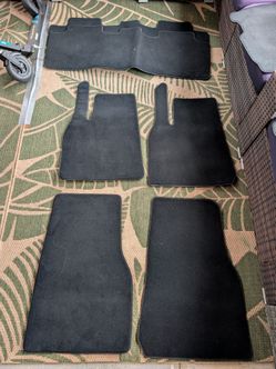 2021 and 2026 Tesla Model Y floor mats