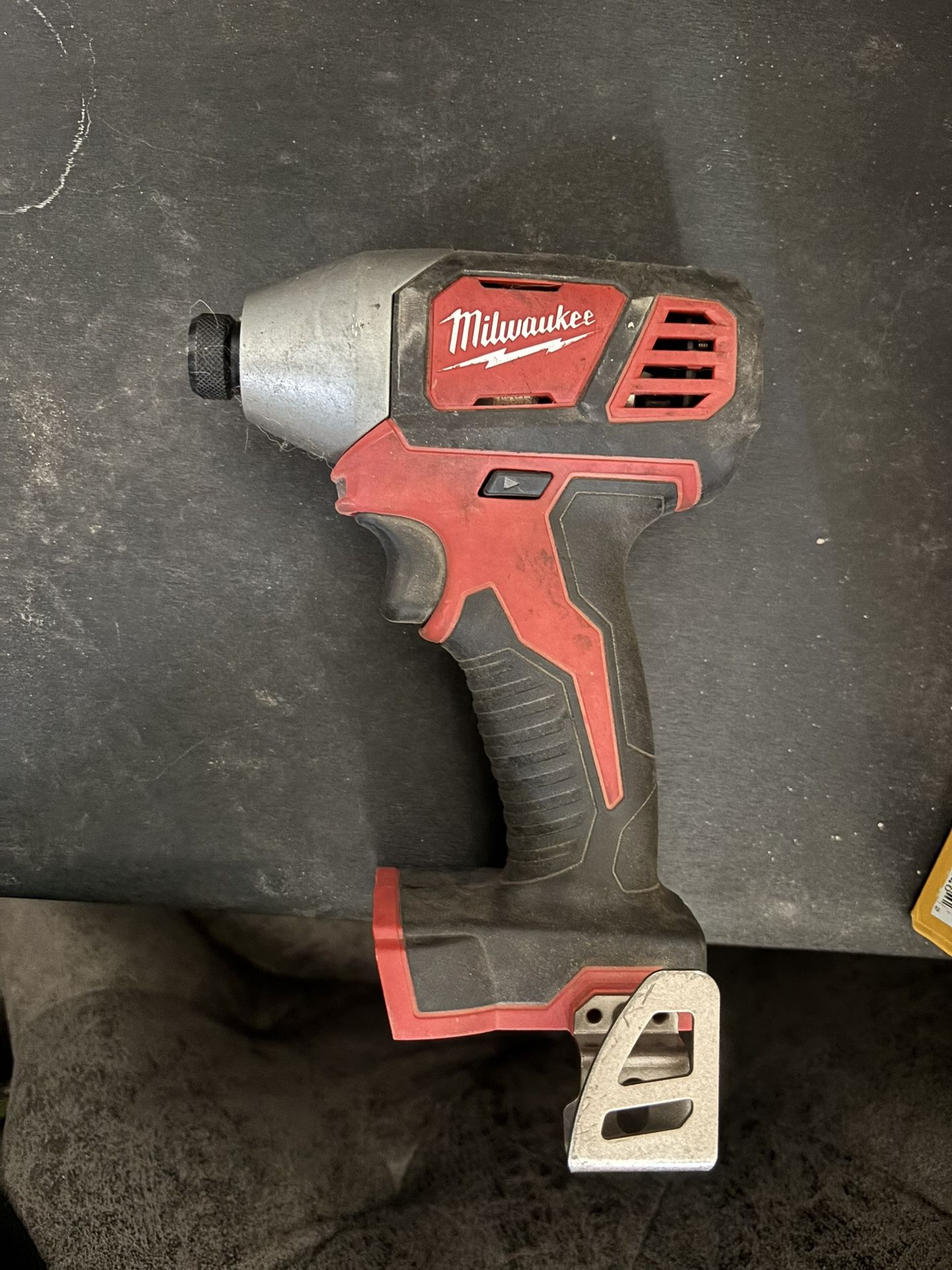 1/4 Impact Driver