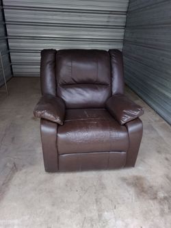 Recliner