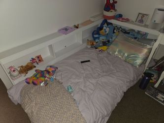 Twin bed floor frame
