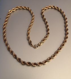 Vintage Avon Gold Plated Thick Rope Chain Necklace 22”