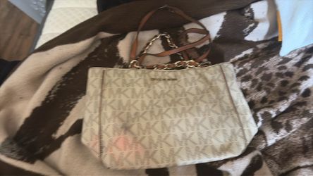 Miachel kors bag