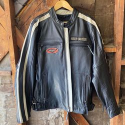 Harley Davidson leather jacket, Men’s XL (brand new with tags)
