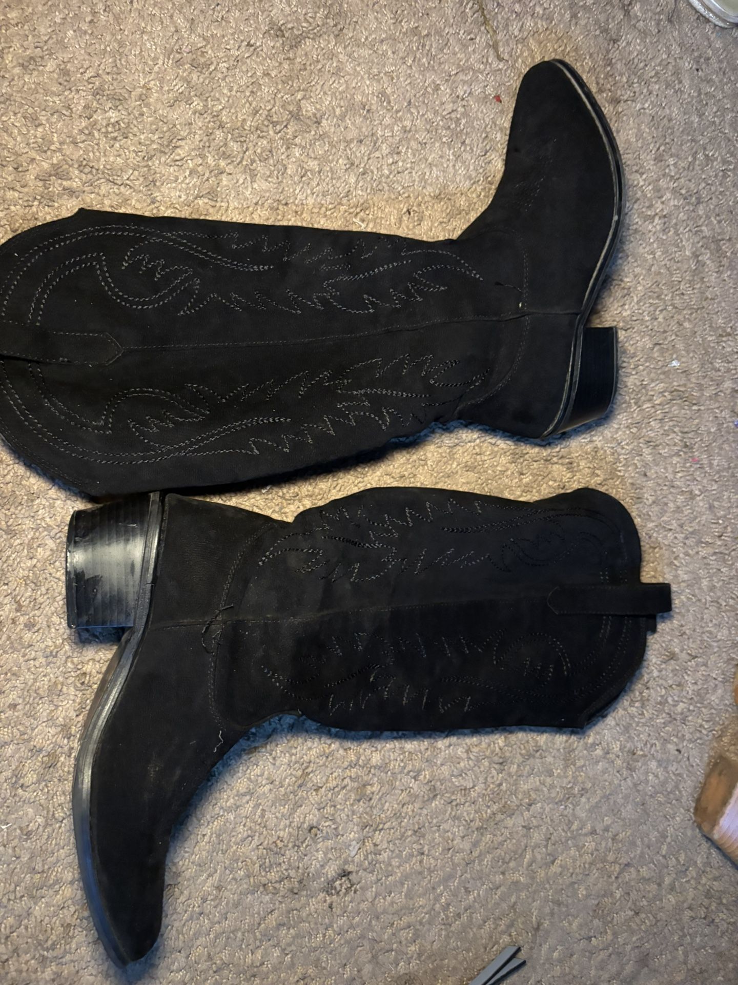 Black Boots