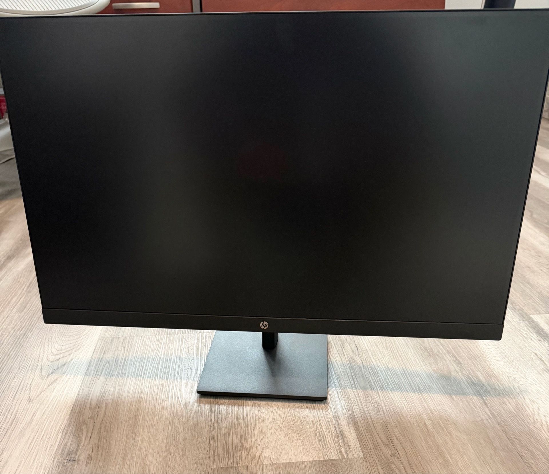 27” monitor