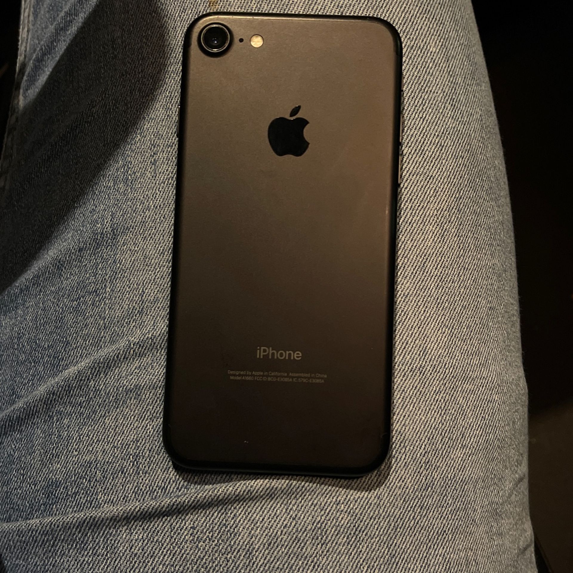 Iphone 7 Black 32 Gb T-mobile , Sprint , Metro Pcs