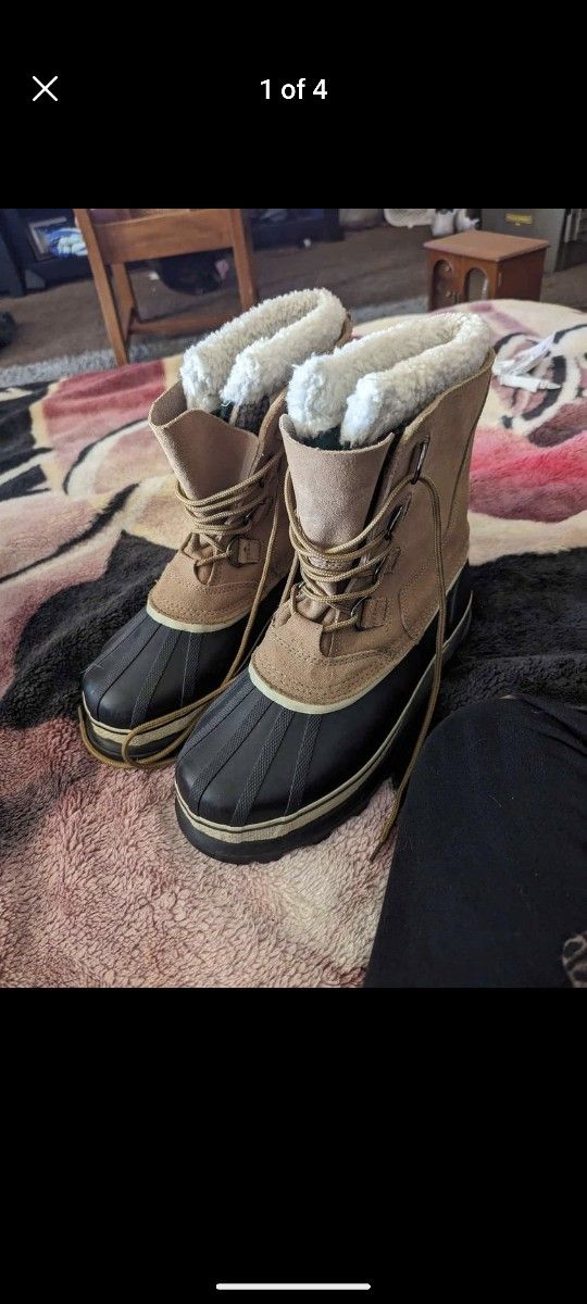 Snow Boot Size 10 Only One Wants Very Warm Porch Pick Up Oak Grove