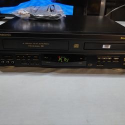 PANASONIC HI-FI DVD CD AND VHS PLAYER/RECORDER