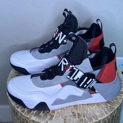 Men’s Jordan Basketball Shoes