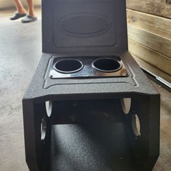 Subwoofer BOX.   12 