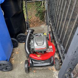 Snapper 21” Self Propelled Lawnmower 