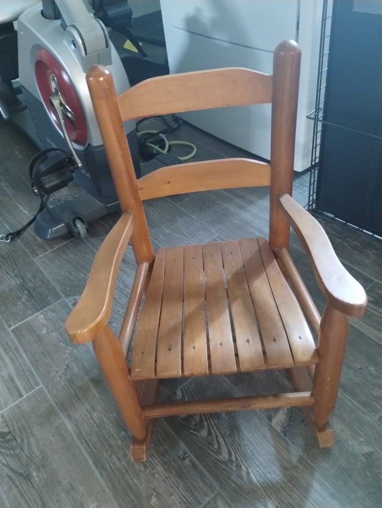Rocking Chair For Small Child 