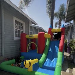 Outsunny Bounce/waterslide