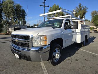 2008 Chevrolet Silverado 3500HD Utility, 9ft Scelzi bed,ONLY 100K MILES,