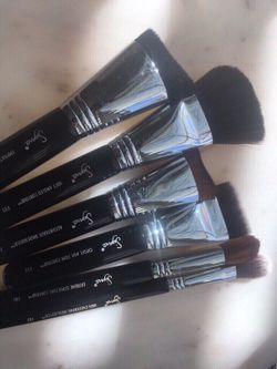 Authentic Sigma Makeup Brushes