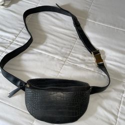 Fanny Pack $5.00