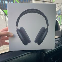 AirPod Max  brand New 
