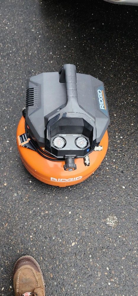 Compressor And Brad Nailer Guns