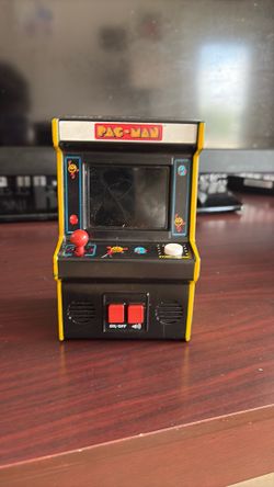 PAC- Man machine